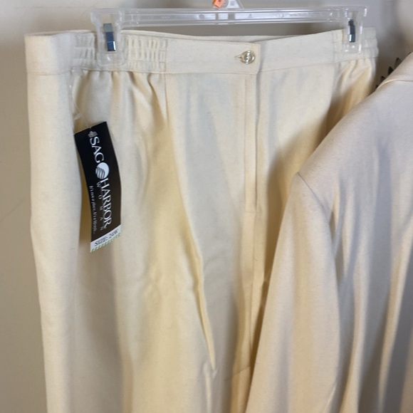 Suit by SAG HARBOR Woman size 24 Wool skirt & jacket - Picture 3 of 14